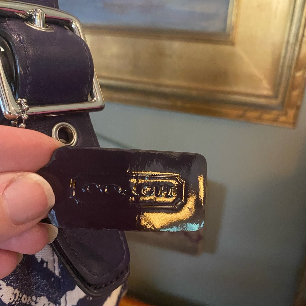 Coach Legacy Zebra Print Zip Duffle Bag 23410 Marine Purple White - Picture 4 of 14